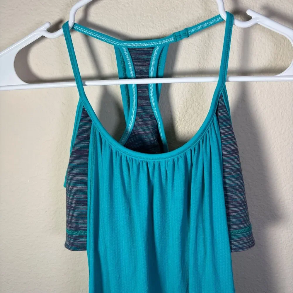 Lululemon Sports Bra Tank Top Women's 6 Blue Two In One Sleeveless Active